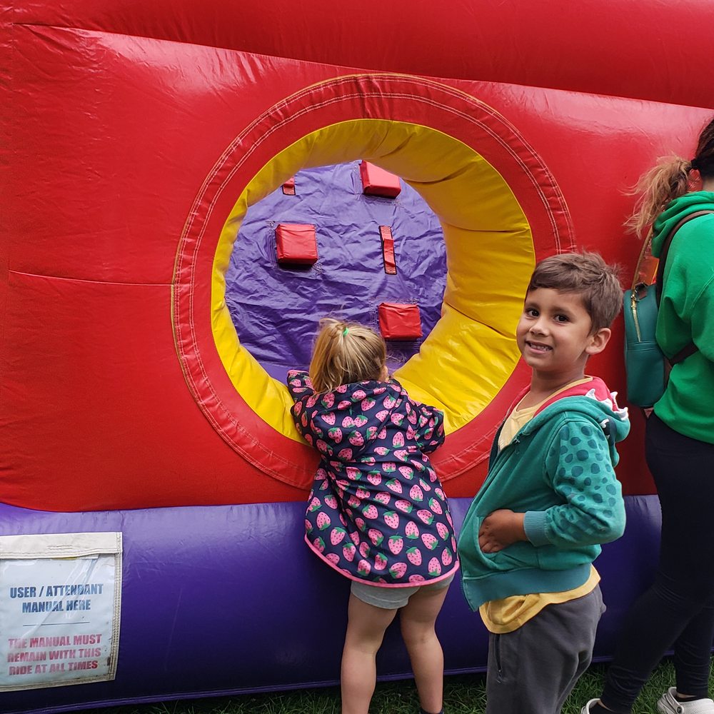 Bounce Houses R Us - Party Equipment Rentals Near Me - Elmhurst, Illinois Bounce Houses R Us - Party Equipment Rentals Near Me - Elmhurst, Illinois