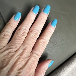 Gel manicure