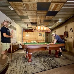 Southfork Lodge - Bar