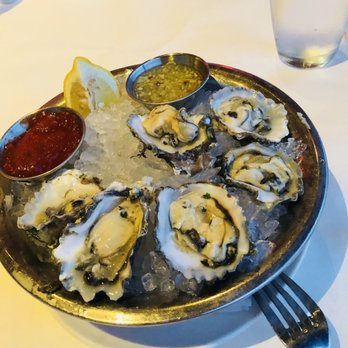 Cutters Crabhouse - Seafood Near Me - Seattle, Washington Cutters Crabhouse - Seafood Near Me - Seattle, Washington