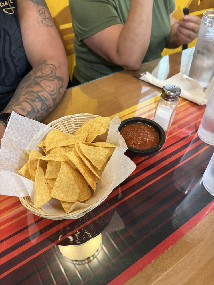 Los Amigos Dos