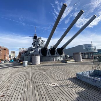 Hampton Roads Naval Museum - Museums Near Me - Norfolk, Virginia
