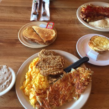 Huckleberry Square - Great food!  Pictured below is the chicken fried steak with sausage gravy on the side. Amazing! I highly recommend it. - American Near Me - Burien, Washington