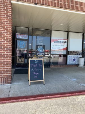 Blue Moon Cafe by null