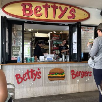 Betty’s Burgers - Counter - Burgers Near Me - Honolulu, Hawaii Betty’s Burgers - Counter - Burgers Near Me - Honolulu, Hawaii