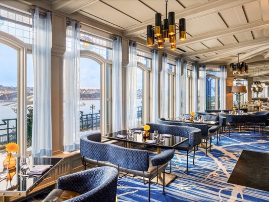 BISTRO LE SAM by null