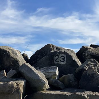Sam's Chowder House - Boulders near the water - Seafood Near Me - Half Moon Bay, California Sam's Chowder House - Boulders near the water - Seafood Near Me - Half Moon Bay, California