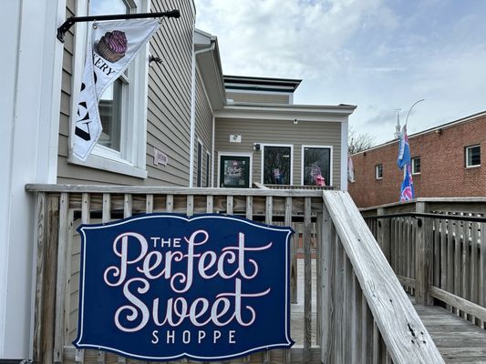 The Perfect Sweet Shoppe
