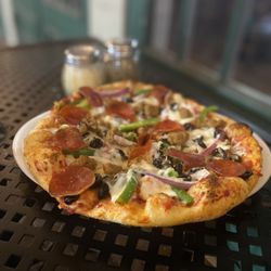 Broadway Pizza Bar - Pizza was so good and hearth and D'Liccious