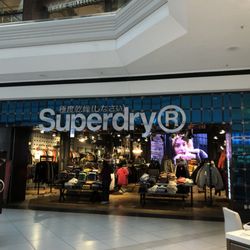 Superdry - Storefront