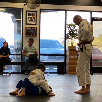 Gracie Jiu - Jitsu Summerlin - Brazilian Jiu-jitsu Near Me - Las Vegas, Nevada Gracie Jiu - Jitsu Summerlin - Brazilian Jiu-jitsu Near Me - Las Vegas, Nevada
