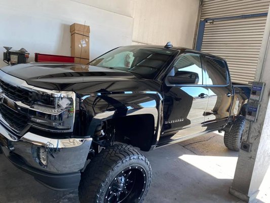 Trucks - Truck detailing Trucks - Truck detailing