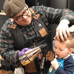 Crowned Barber - It's Always A Good Time At Crowned!
