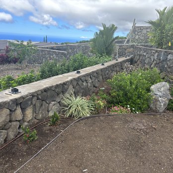 SCV Pools - Fencing posts put in, no fencing - Pool & Hot Tub Service Near Me - Kailua-kona, Hawaii SCV Pools - Fencing posts put in, no fencing - Pool & Hot Tub Service Near Me - Kailua-kona, Hawaii