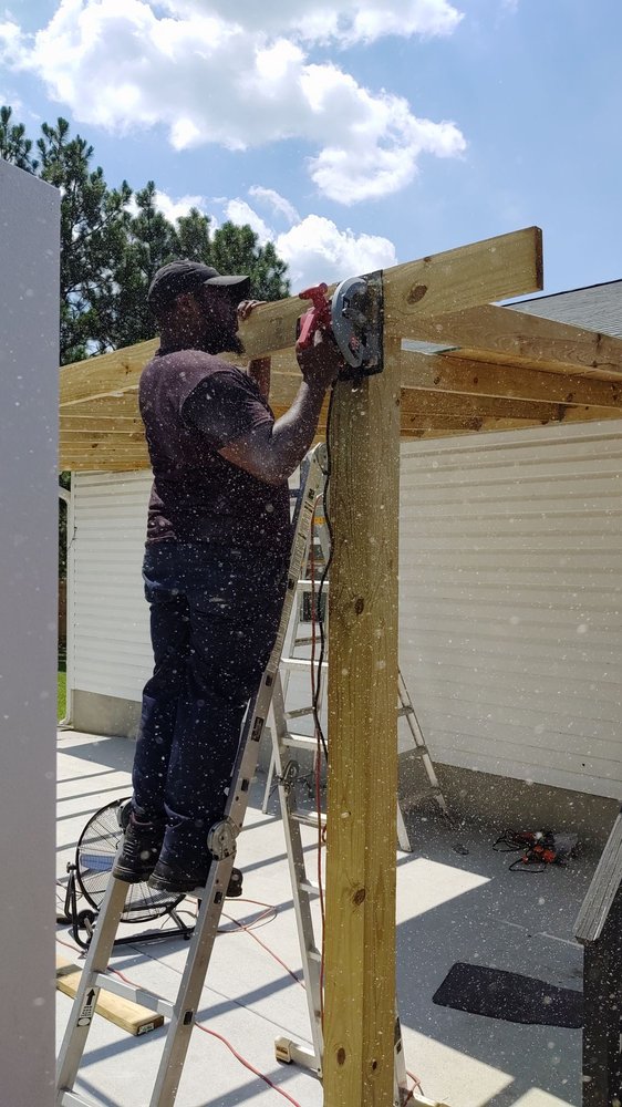 Slide of We 4U Home Improvement