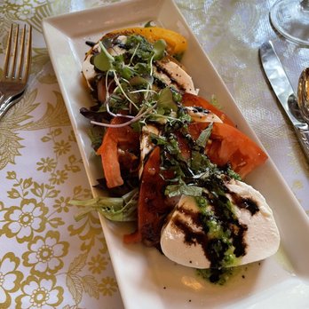 1911 Restaurant - Caprese - American Near Me - Petoskey, Michigan