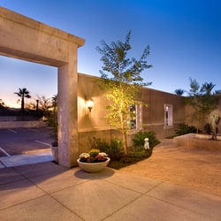 Maxwell Aesthetics - Courtyard Entry