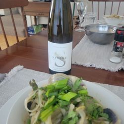 Old Port Wine & Cigar - A fabulous clam pot recipe by Cam with wine by Jacques.