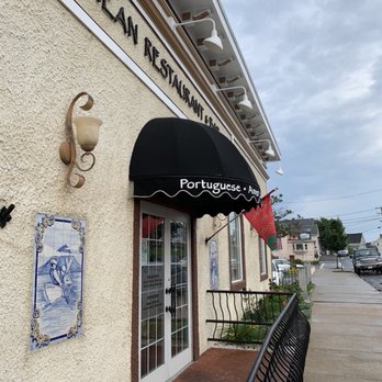 Azorean Restaurant & Bar - Front entrance. - Portuguese Near Me - Gloucester, Massachusetts Azorean Restaurant & Bar - Front entrance. - Portuguese Near Me - Gloucester, Massachusetts