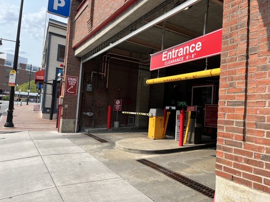 HARVARD SQUARE PARKING GARAGE - Updated March 2025 - 16 Photos & 15