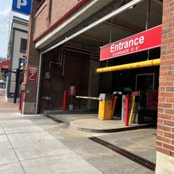 Harvard Square Parking Garage
