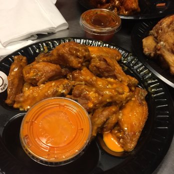 Epic Wings - Garlic mild wings - Chicken Wings Near Me - Murrieta, California Epic Wings - Garlic mild wings - Chicken Wings Near Me - Murrieta, California