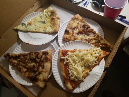 Tino's Pizza by null