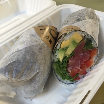 Rolltation - Wasabi tuna roll - Sushi Bars Near Me - Toronto, Ontario