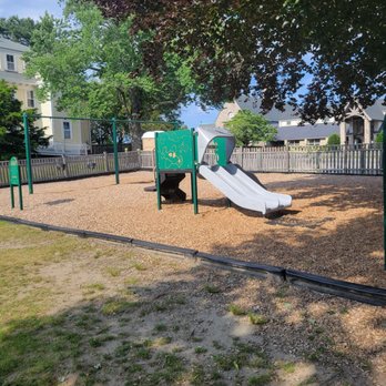 Academy Field - Playgrounds Near Me - East Greenwich, Rhode Island