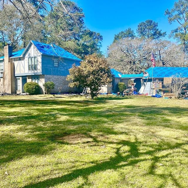 Slide of Exteriors of Texas