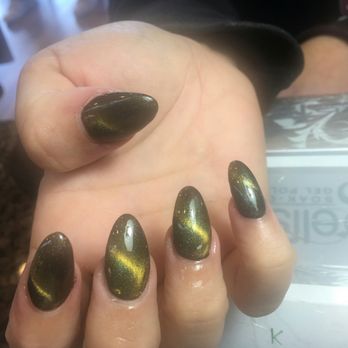 L G Hair and Nails - Customer Nails Cat Eyes - Nail Salons Near Me - Salinas, California L G Hair and Nails - Customer Nails Cat Eyes - Nail Salons Near Me - Salinas, California