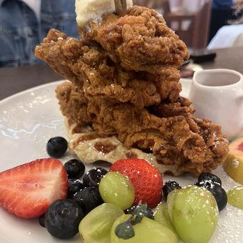 GIWA - Golden chicken n croffle - Breakfast & Brunch Near Me - Santa Clara, California GIWA - Golden chicken n croffle - Breakfast & Brunch Near Me - Santa Clara, California