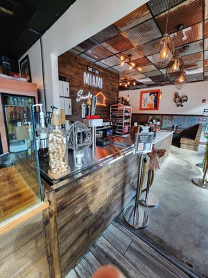 Empanada Harry's Bakery & Cafe by null