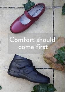 wide fit shoes kenton