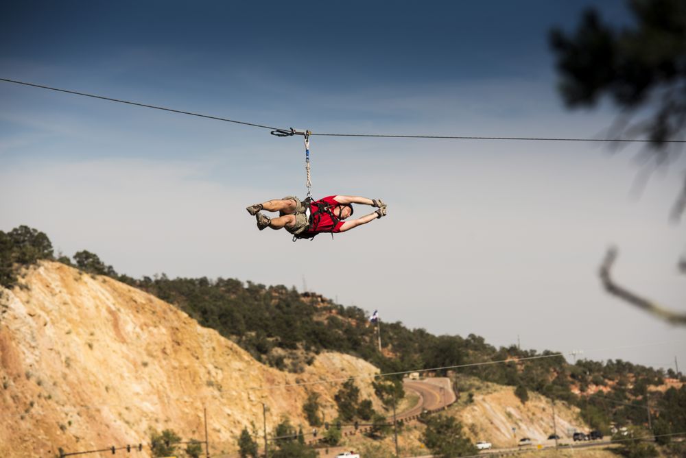Pikes Peak Zip Lines Logo