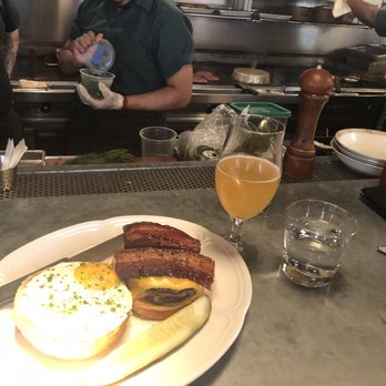 Au Cheval - Bars Near Me - Chicago, Illinois Au Cheval - Bars Near Me - Chicago, Illinois