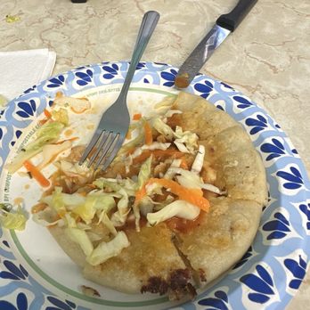 Cafecito Salvadoreño - pupusas - Latin American Near Me - Long Beach, California