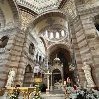 Marseille Free Walking Tour - Beautiful altar inside Cathédrale La Major - Walking Tours Near Me - Marseille, 13