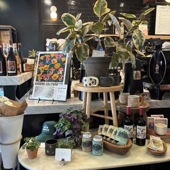 The Pour Choice - Indoors - Coffee & Tea Near Me - Auburn, California