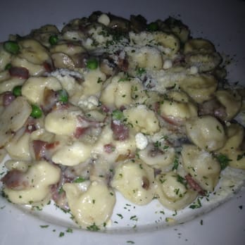Lina Linguini's - Delicious tortellini ai funghi!! - Italian Near Me - St. Catharines, Ontario