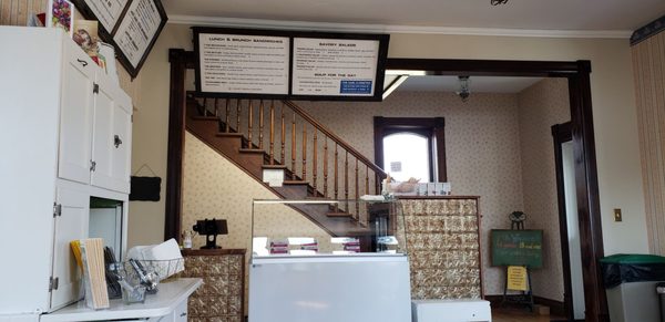 Gustaf's On Main Eatery by null