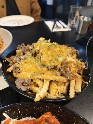 The Bulgogi + Dukuhbee Noodle by null