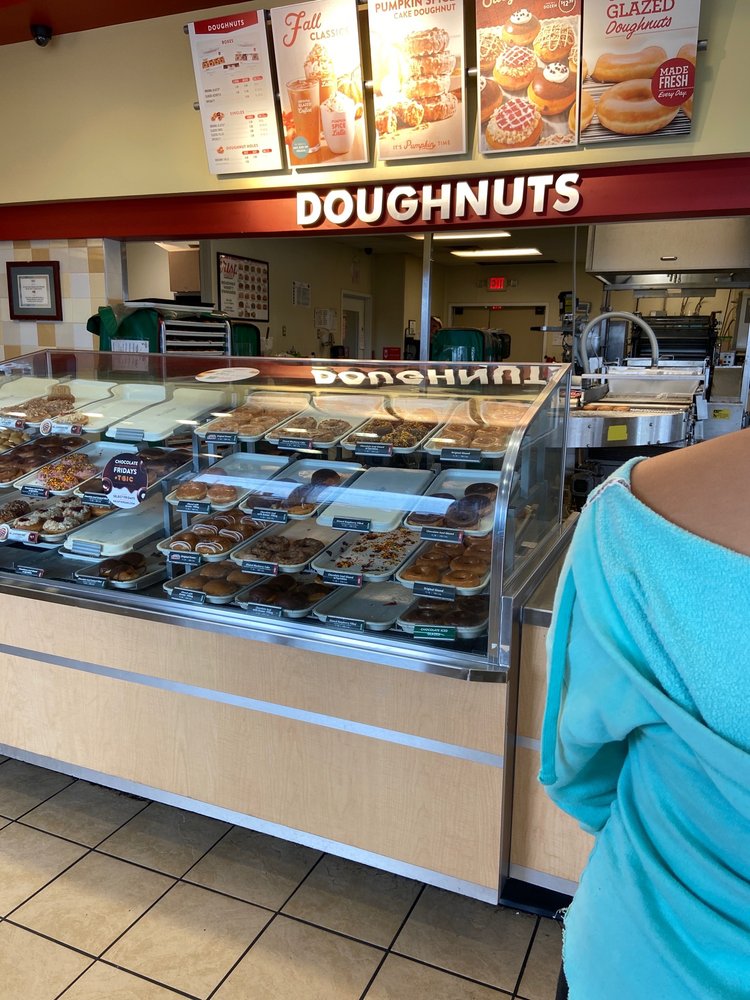 KRISPY KREME CLOSED 13 Photos & 20 Reviews Yelp