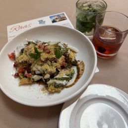 Spinach and kale with drinks