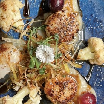 Wildest Restaurant & Bar - Wild Scallops - seared to perfection and served with a parsnip purée - New American Near Me - Palm Desert, California Wildest Restaurant & Bar - Wild Scallops - seared to perfection and served with a parsnip purée - New American Near Me - Palm Desert, California