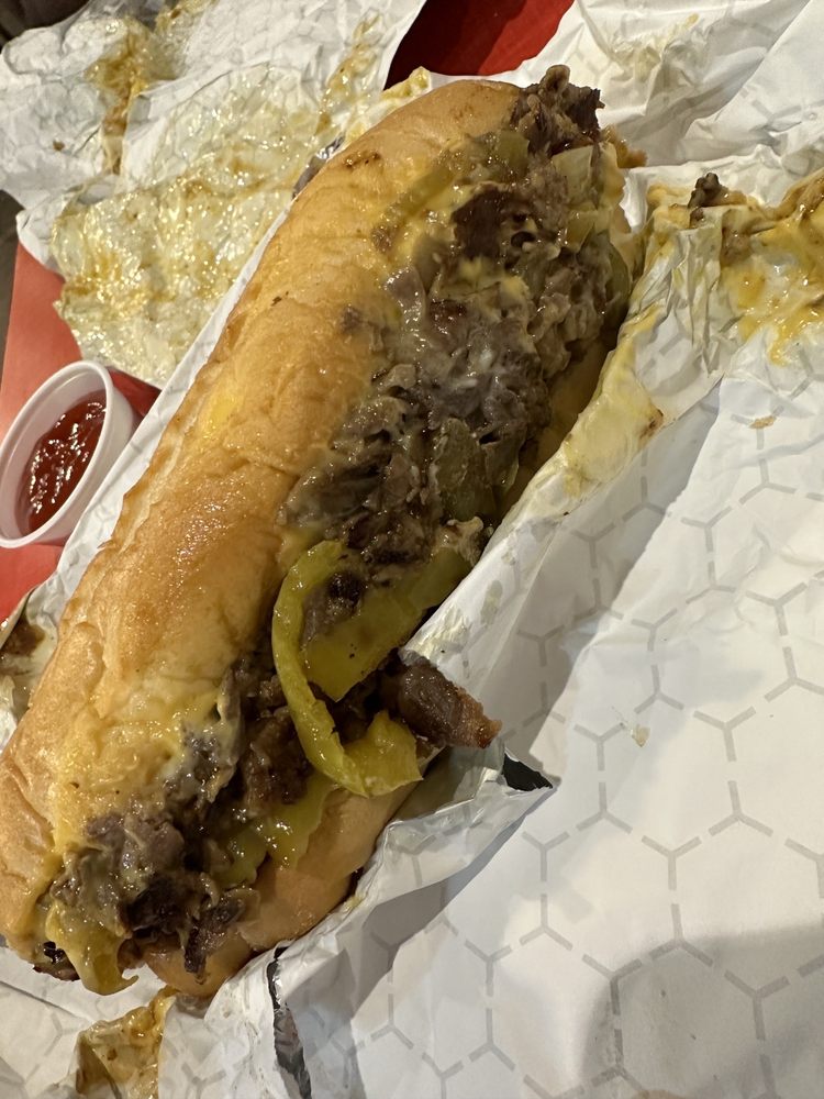 BIG DAVE’S CHEESESTEAK Updated November 2024 24 Photos & 31 Reviews