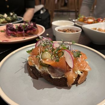 Eleven - Baked Cured Salmon on Pumpernickel - Cocktail Bars Near Me - Honolulu, Hawaii