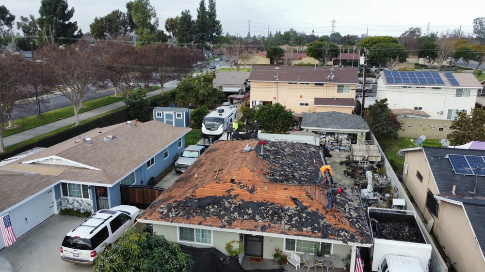 Slide of Grand Canyon Roofing