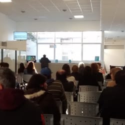 Sanatorio del Salvador - Parte nueva. Juntaron varias especialidades aca Y UNA SOLA SECRETARIA PARA TODA ESTA GENTE.