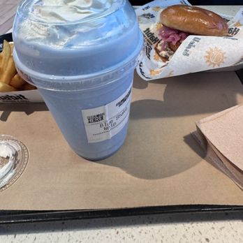 Habit Burger & Grill - Blue wave shake - Burgers Near Me - Walnut Creek, California